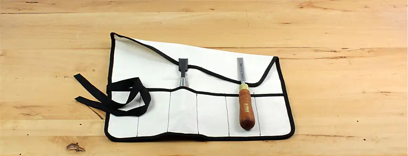 Werkzeugrolltasche mit Bändern zum Verschnüren Werkzeugrolltasche mit Bändern zum Verschnüren