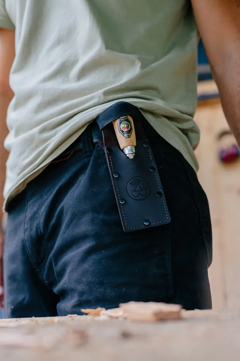 Kurzbeitel 35 mm in Lederholster mit Buchenheft KIRSCHEN