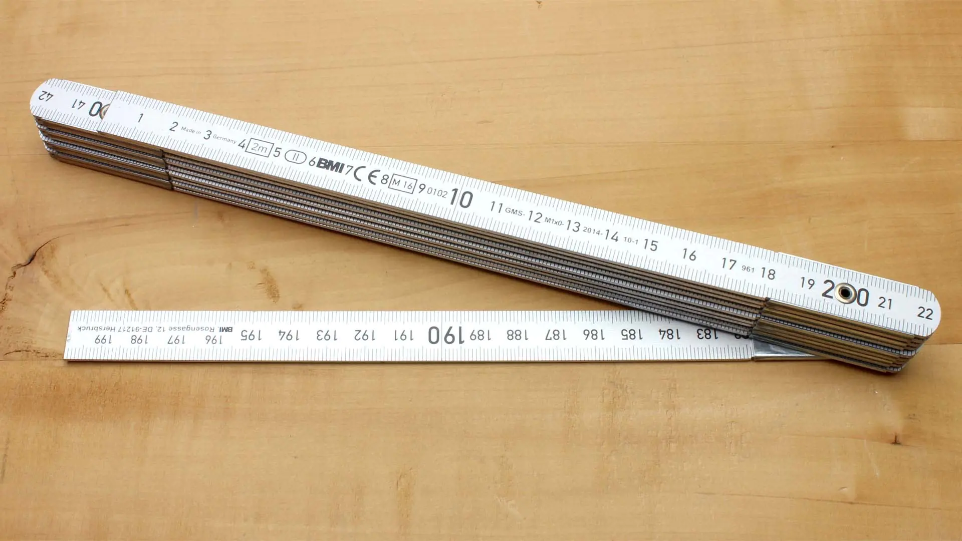 Aluminium-Gliedermaßstab von BMI 2 m lang