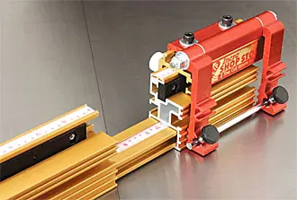 INCRA ausziehbarer Abläng- und Gehrungsanschlag 1000SE (Miter 1000SE) INCRA ausziehbarer Abläng- und Gehrungsanschlag 1000SE (Miter 1000SE)