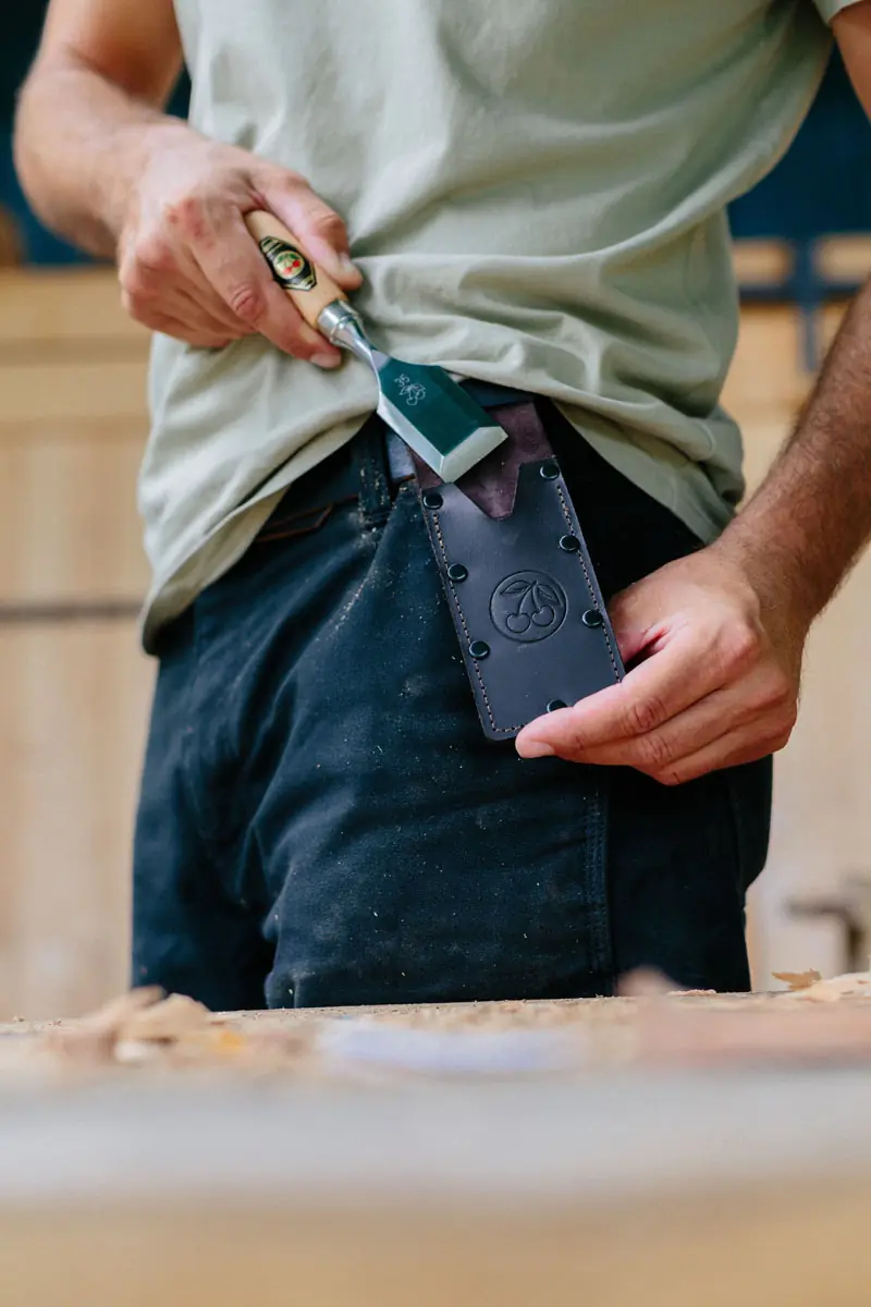 Kurzbeitel 35 mm in Lederholster mit Buchenheft KIRSCHEN