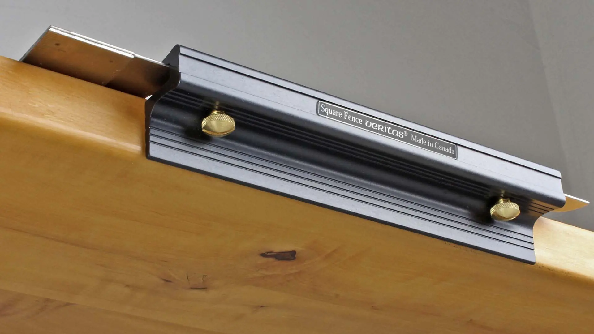 Winkelanschlag von VERITAS Winkelanschlag von VERITAS