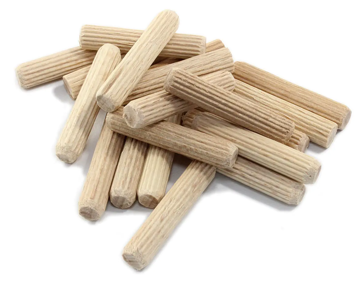 Riffelduebel 8x40mm Paket mit 40 Stueck aus Buchenholz PINIE Riffelduebel 8x40mm Paket mit 40 Stueck aus Buchenholz PINIE