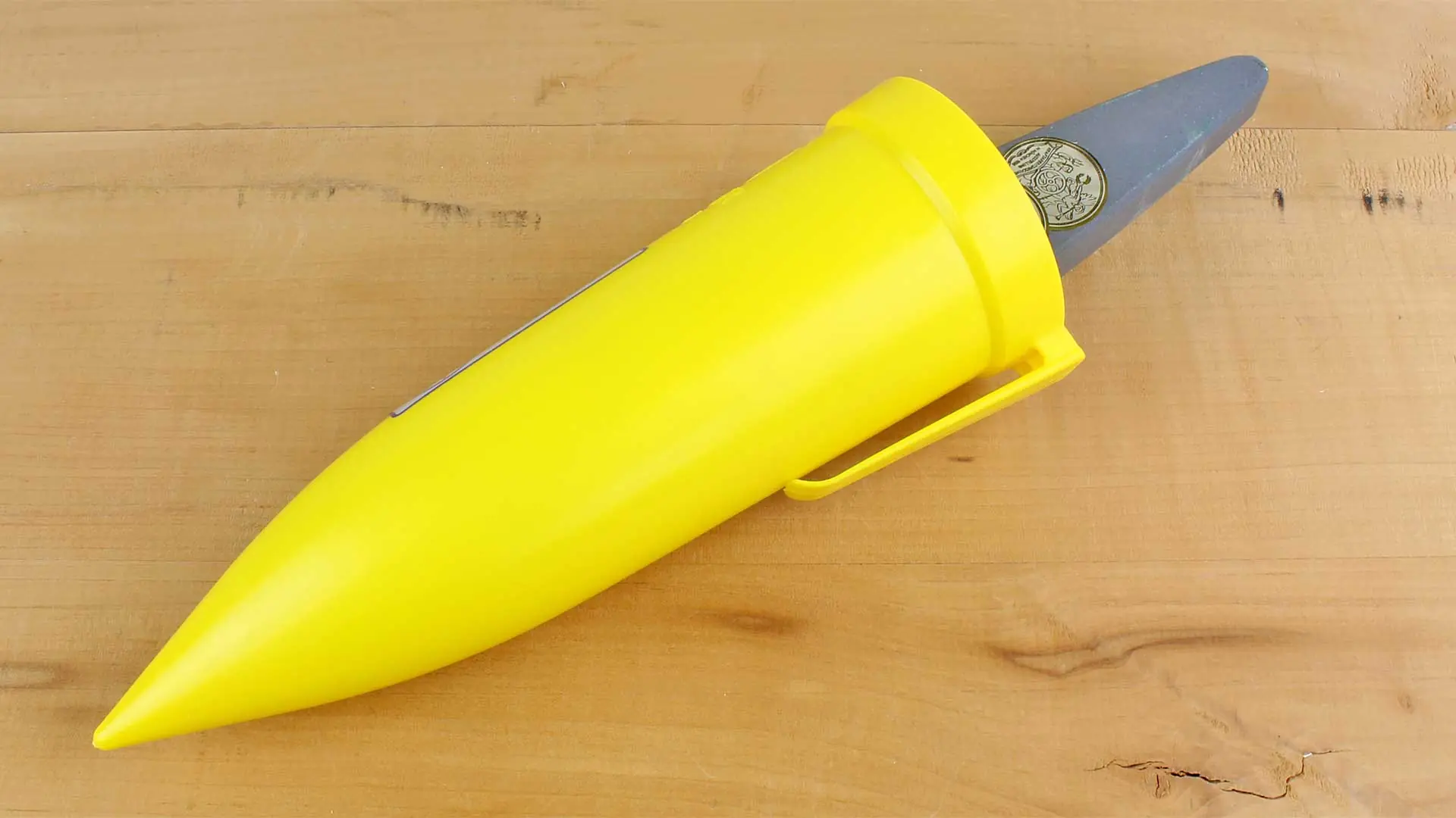 Wetzsteinbecher aus Kunststoff Wetzsteinbecher aus Kunststoff