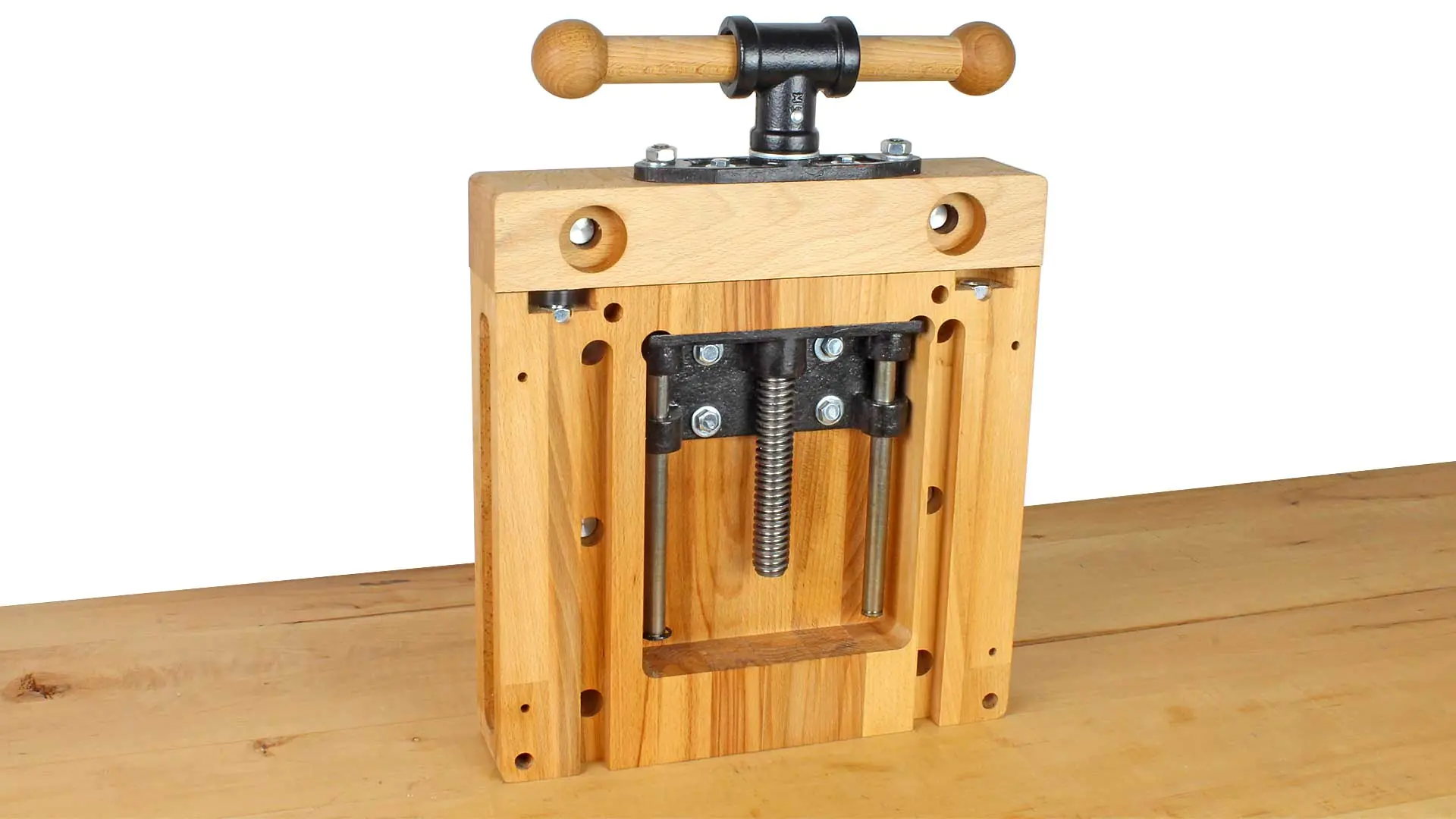 Kleine Mobile Hobelbank mit Zangenschlüssel Gesamttiefe mit Holzbacke 370 mm Gesamtbreite 350 mm PINIE Kleine Mobile Hobelbank mit Zangenschlüssel Gesamttiefe mit Holzbacke 370 mm Gesamtbreite 350 mm PINIE