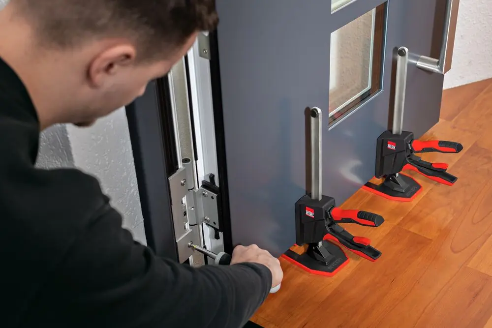 Einhand-Montagewerkzeug BEYCEPS BESSEY