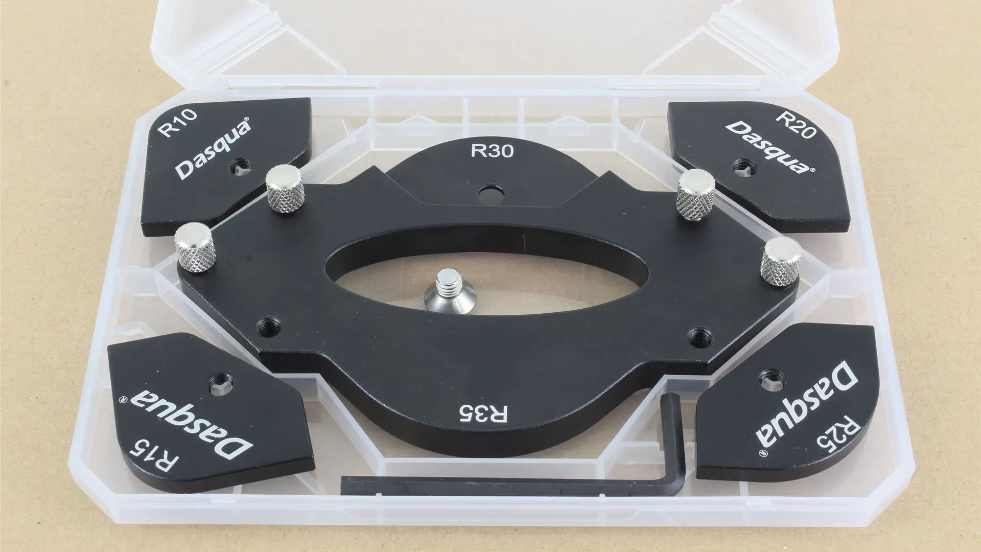 Eckradienschablone R10–R35 ❘ BLACK-RED Plus ❘ DASQUA