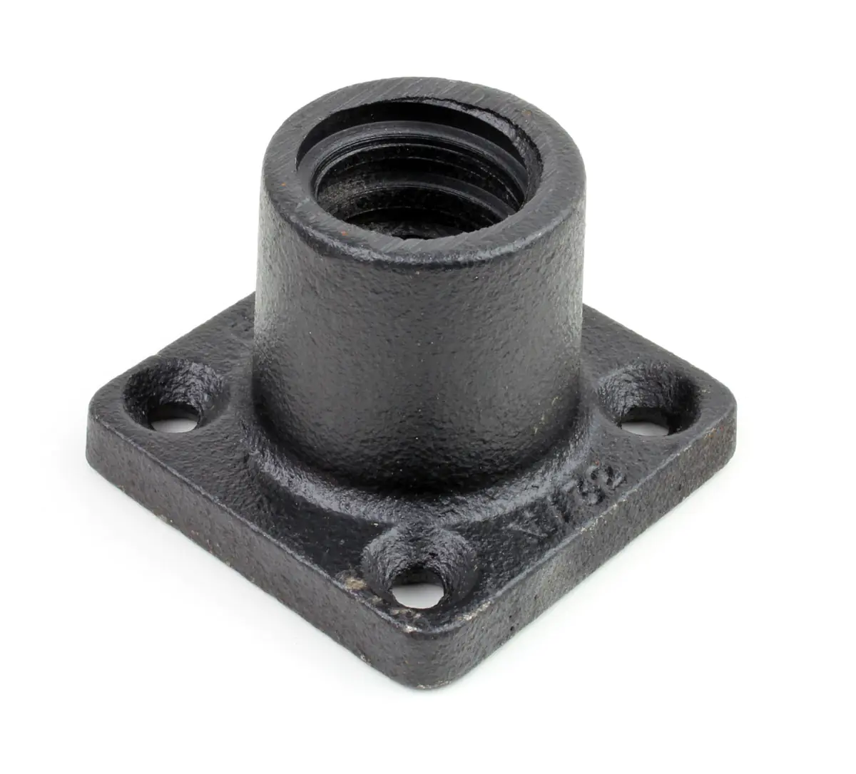 Gussmutter M32