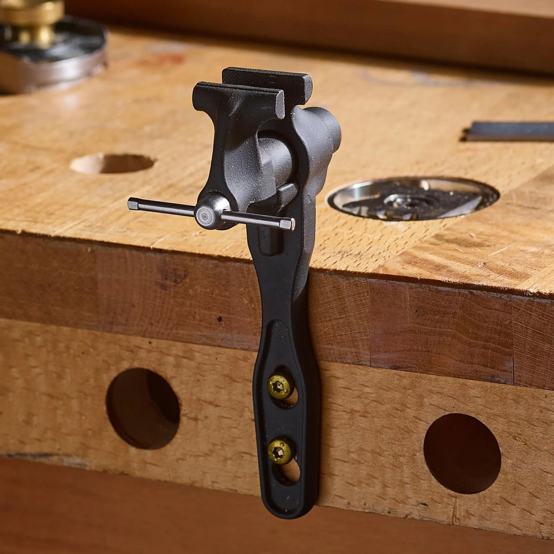 Kleiner Handschraubstock „Detail Hand Vise“ CHESTNUT TOOLS Kleiner Handschraubstock „Detail Hand Vise“ CHESTNUT TOOLS