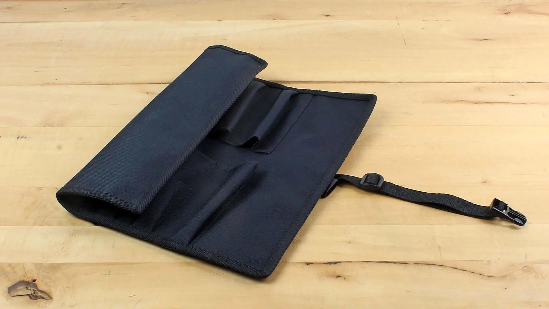Werkzeugrolltasche von KIRSCHEN aus stabiler Polyesterfaser Werkzeugrolltasche von KIRSCHEN aus stabiler Polyesterfaser