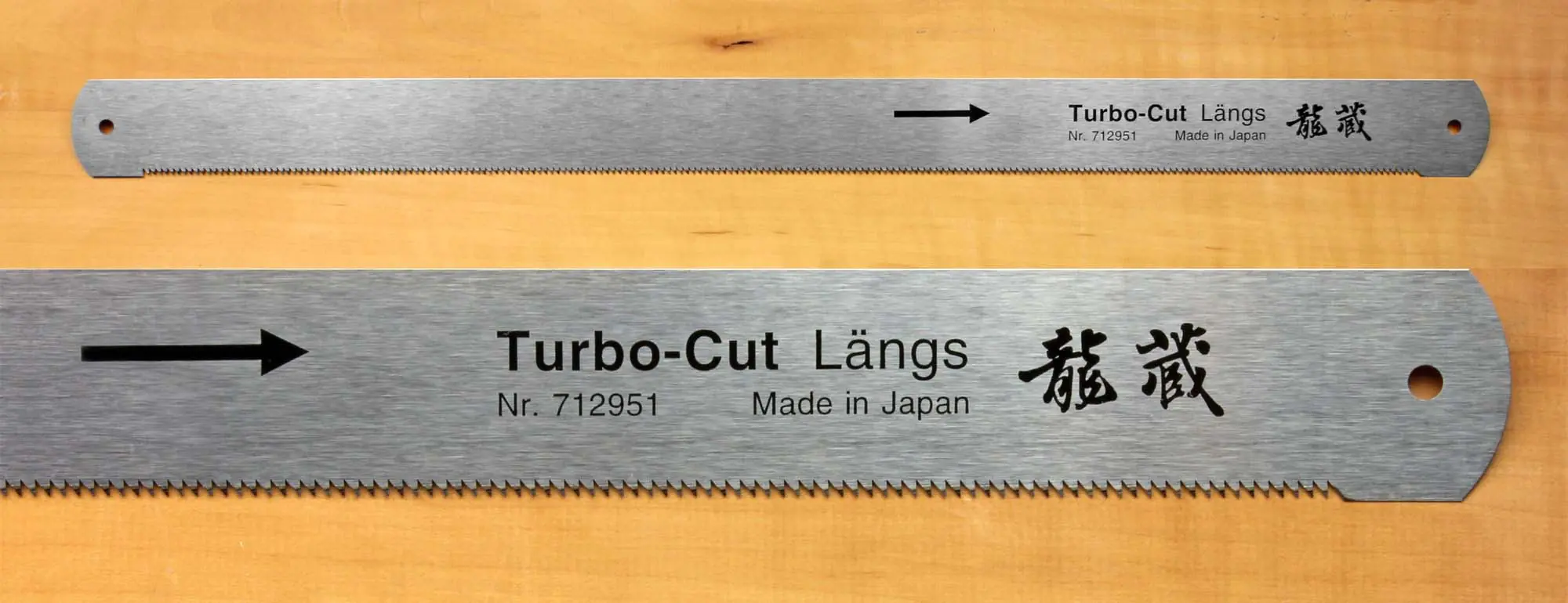 Japanisches Schlitzsägeblatt für Gestellsägen 600 mm Japanisches Schlitzsägeblatt für Gestellsägen 600 mm