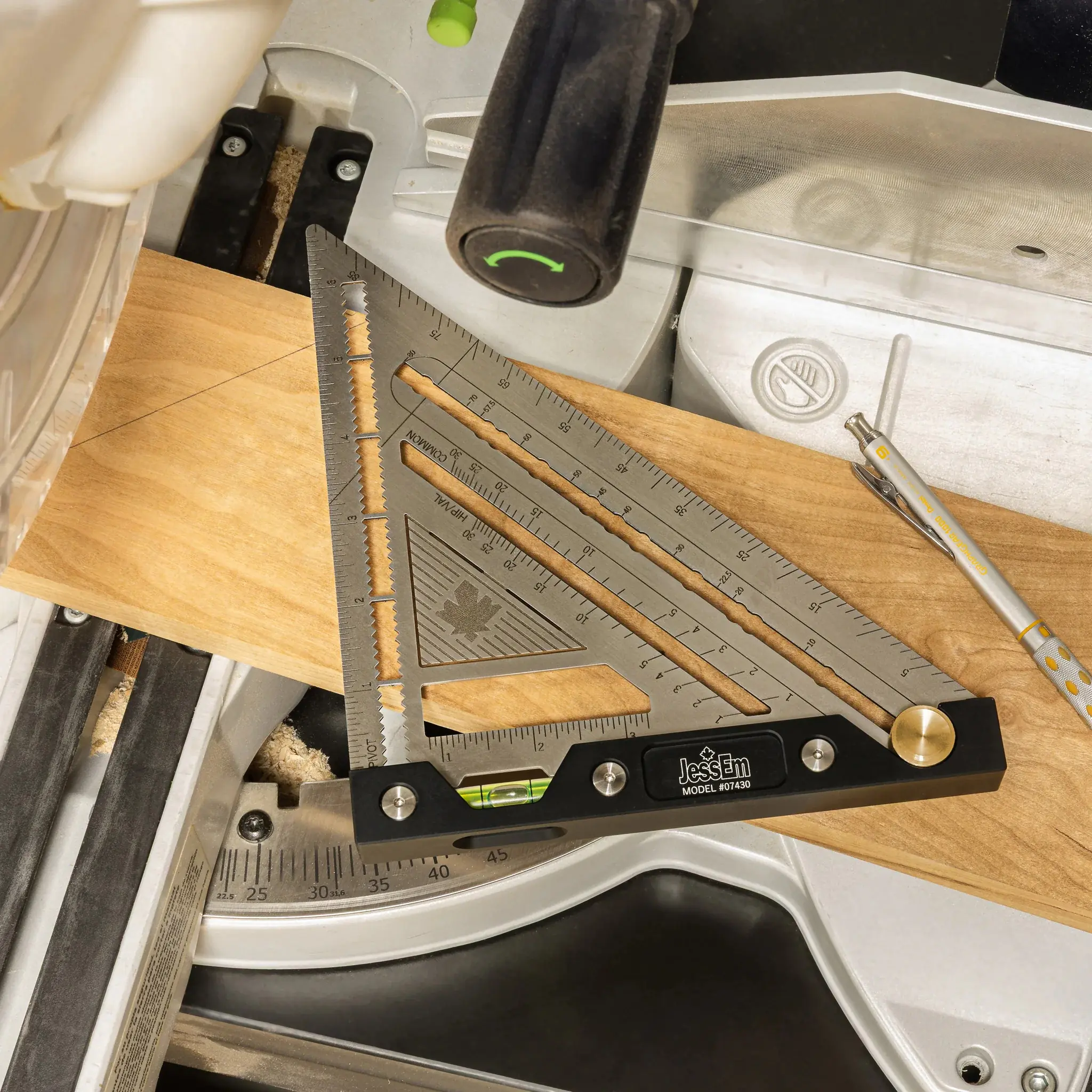 Quick Angle Square (Präzisions-Schnellwinkel mit integriertem Winkelanschlag) JessEm Quick Angle Square (Präzisions-Schnellwinkel mit integriertem Winkelanschlag) JessEm