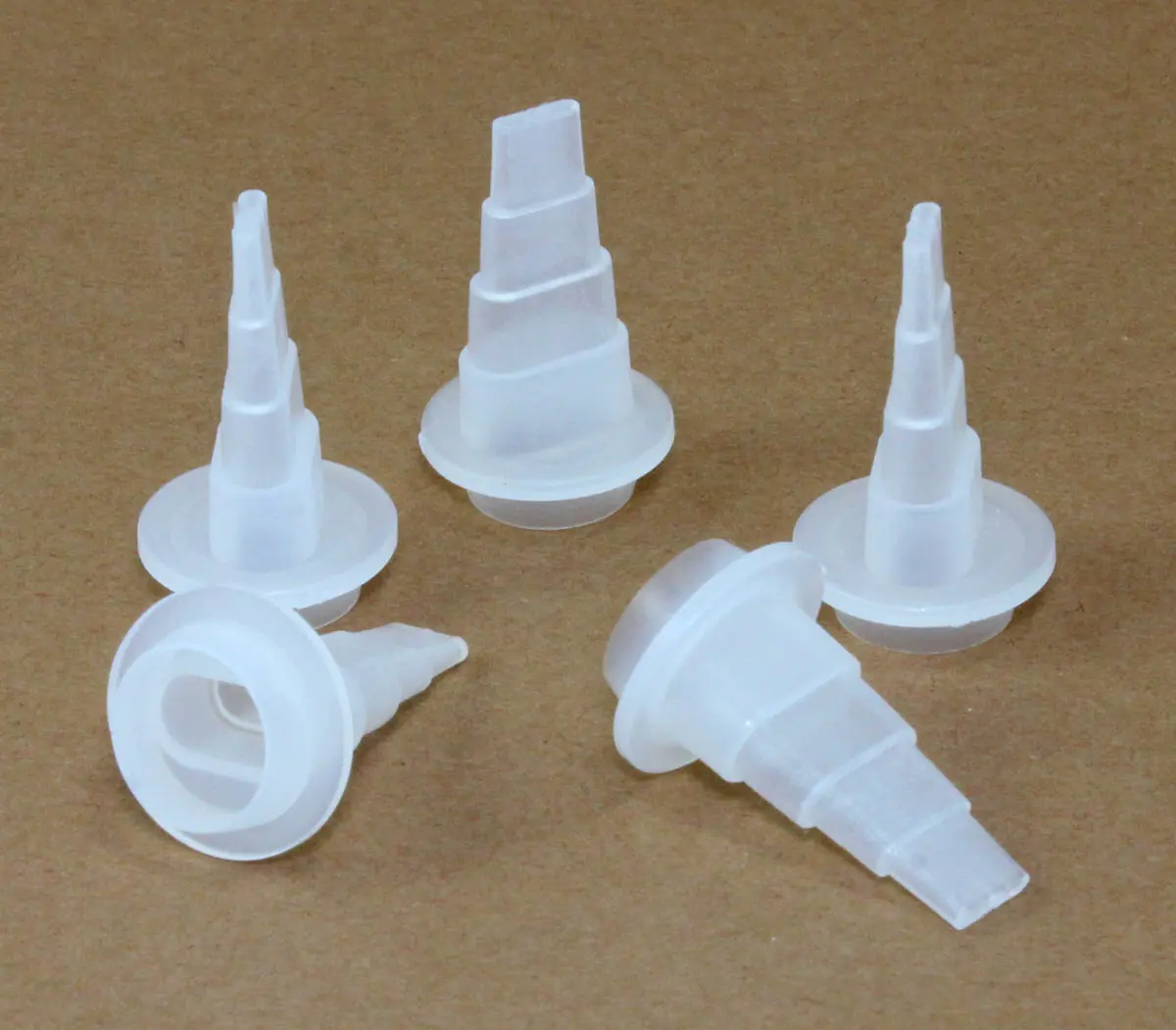 5er Set breite Ersatzspitzen für GluBot 16oz Leimspender