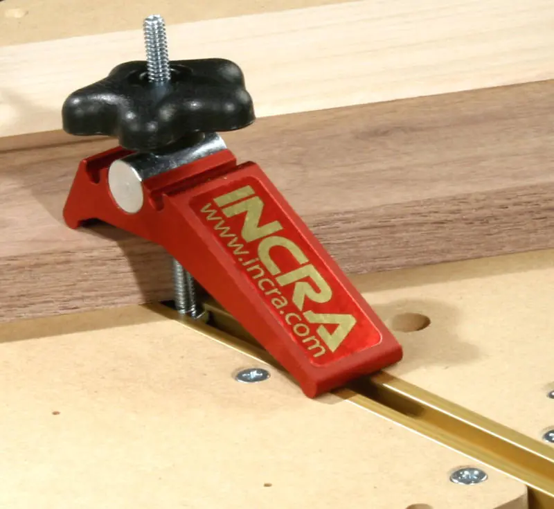 Werkstückniederhalter (INCRA Build-It Clamp)