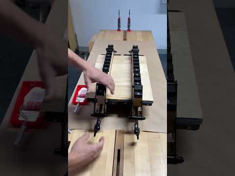 Spannelement: 4-Way Equal Pressure Clamp